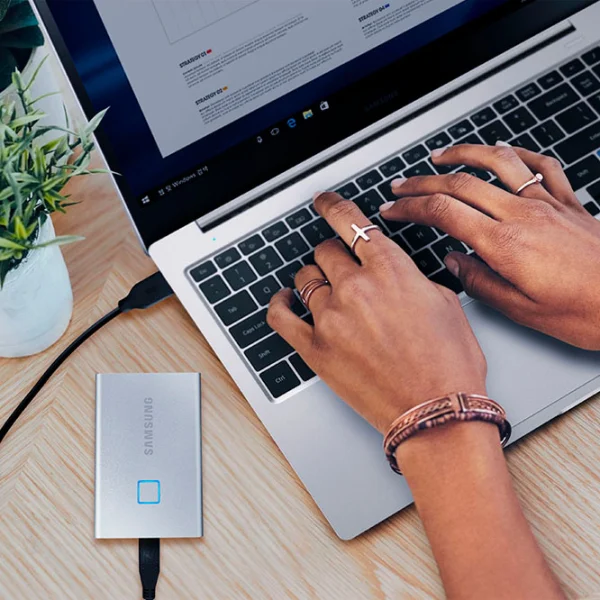 Unitate externă de stocare SSD Samsung T7 Touch 1 TB Silver photo 6