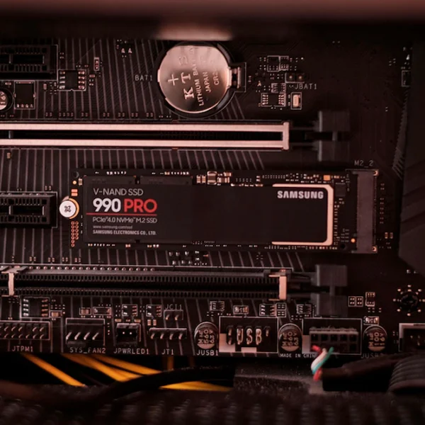 SSD Samsung 990 PRO 2 ТБ M.2 NVMe photo 5